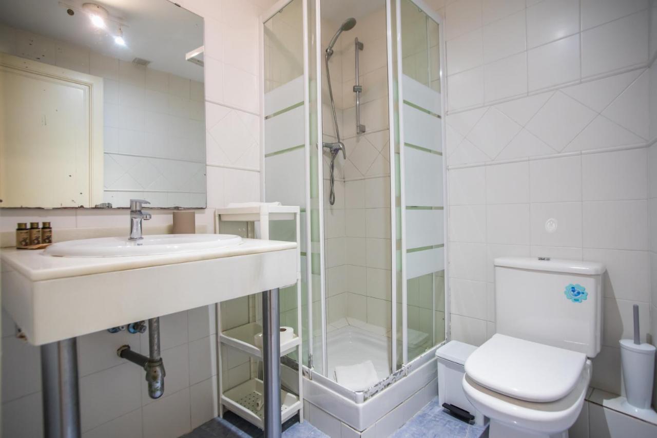 42Man1018 Centrally Located Flat In Sant Antoni Барселона Екстер'єр фото