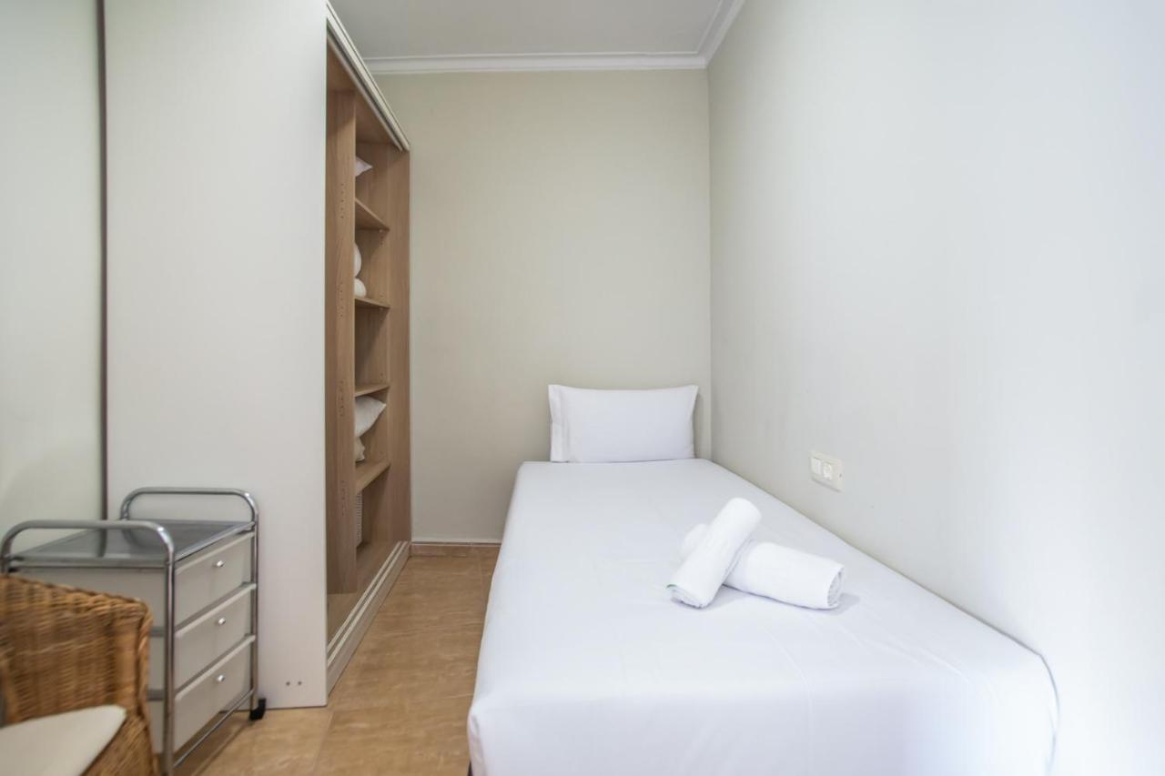 42Man1018 Centrally Located Flat In Sant Antoni Барселона Екстер'єр фото